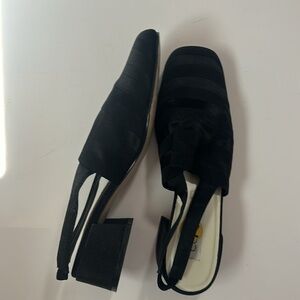 Black square toe chunky heeled shoes. Great condition. Worn twice! Size 7 1/2.